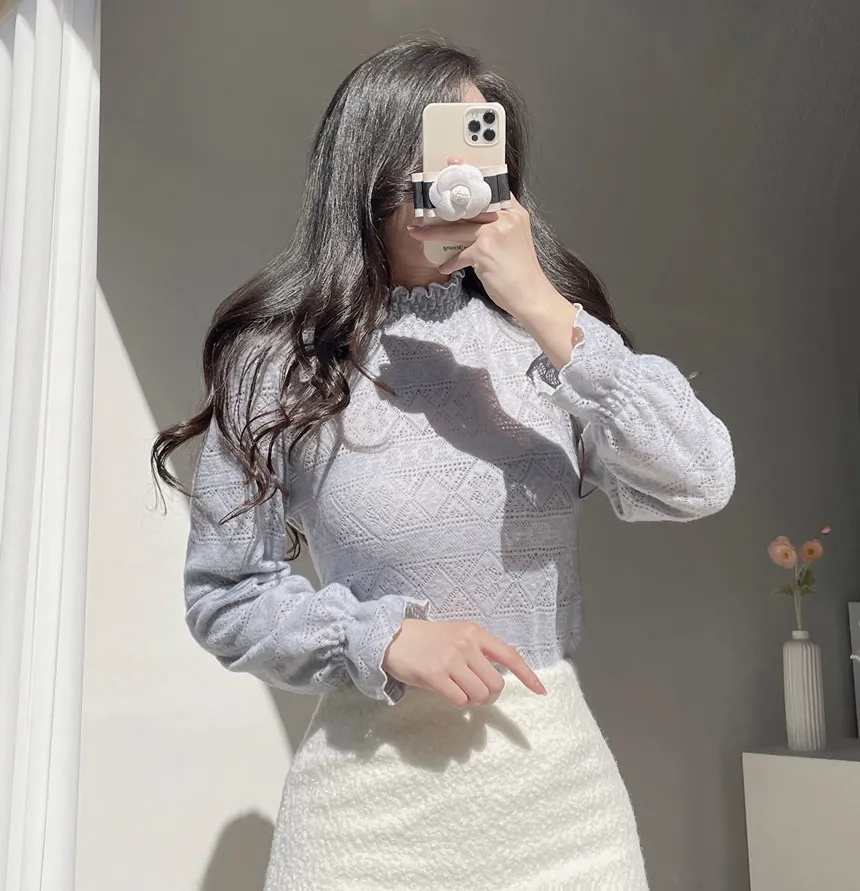 シャーリングタートルネック長袖ベルスリーブカラーブラウス | mirangmirang | 詳細画像22