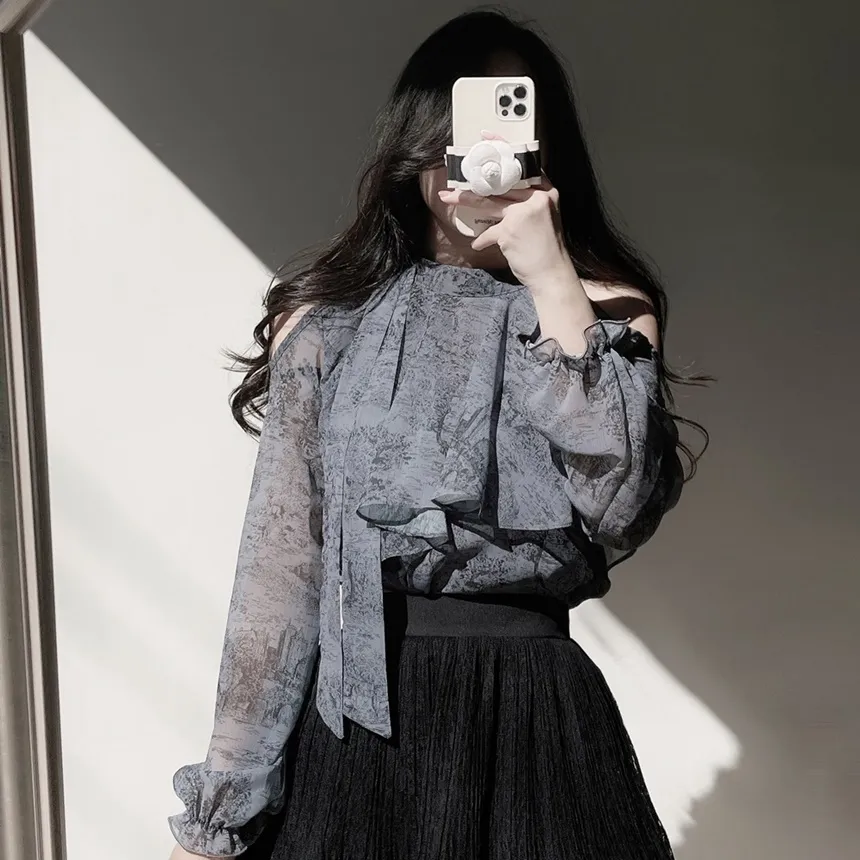 ホルターネックオフショルダーボウタイカラーブラウス | mirangmirang | 詳細画像2