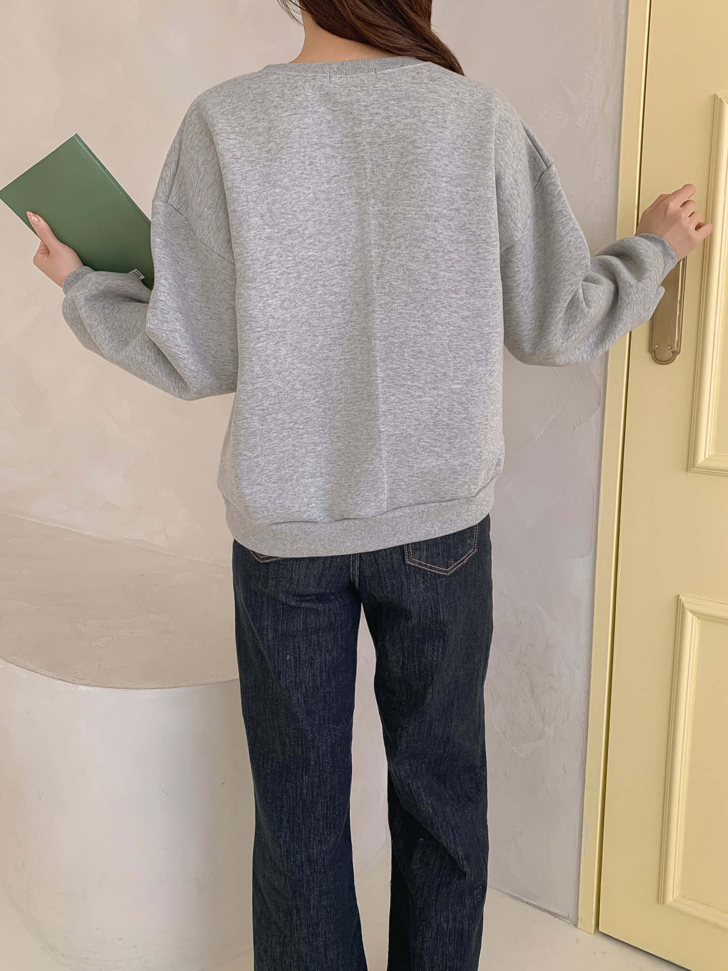 裏起毛ラウンドネックパッチルーズ長袖刺繍スウェット | 詳細画像8