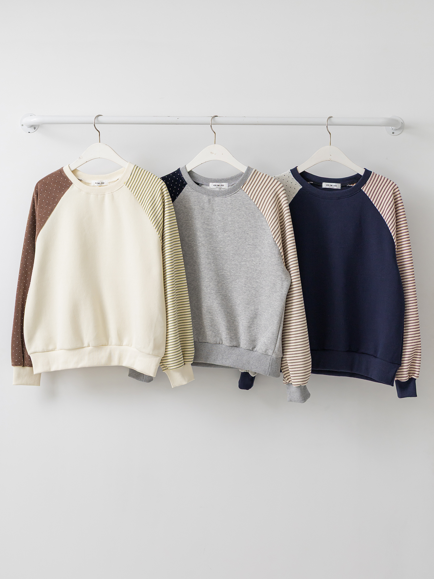 起毛裏地コンビラウンドネック長袖スウェット | 詳細画像2