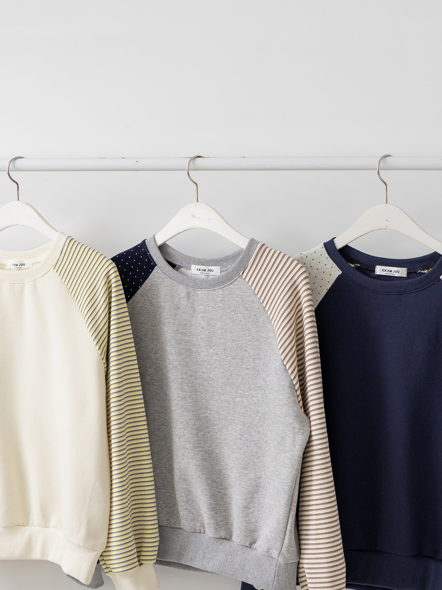 起毛裏地コンビラウンドネック長袖スウェット | 詳細画像3