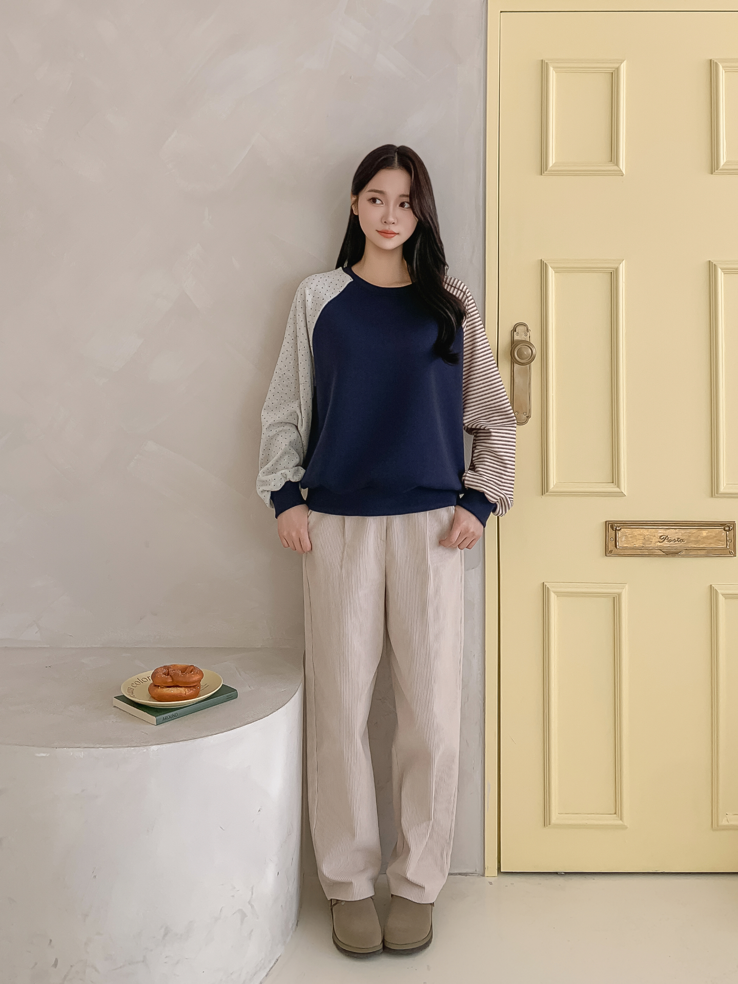 起毛裏地コンビラウンドネック長袖スウェット | 詳細画像19