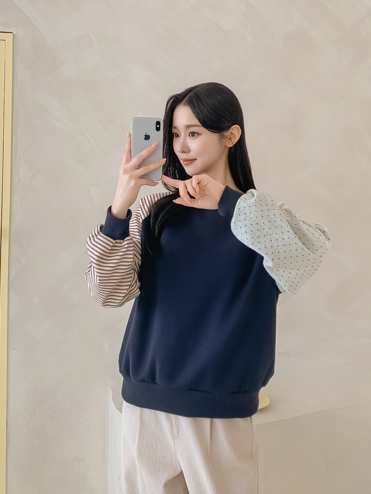 起毛裏地コンビラウンドネック長袖スウェット | 詳細画像31