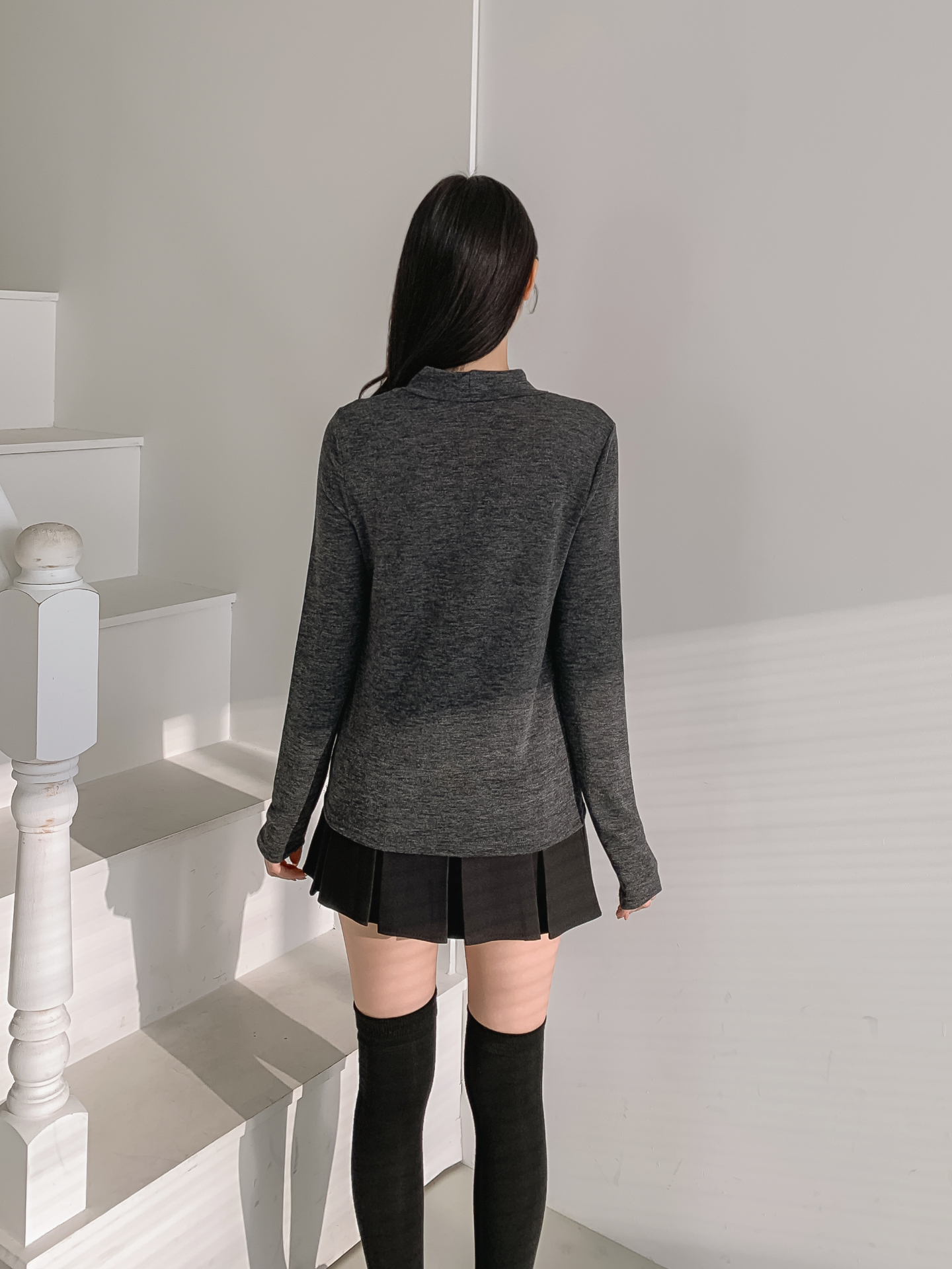 ラウンドネックスリムレイヤード風長袖Tシャツ | 詳細画像21