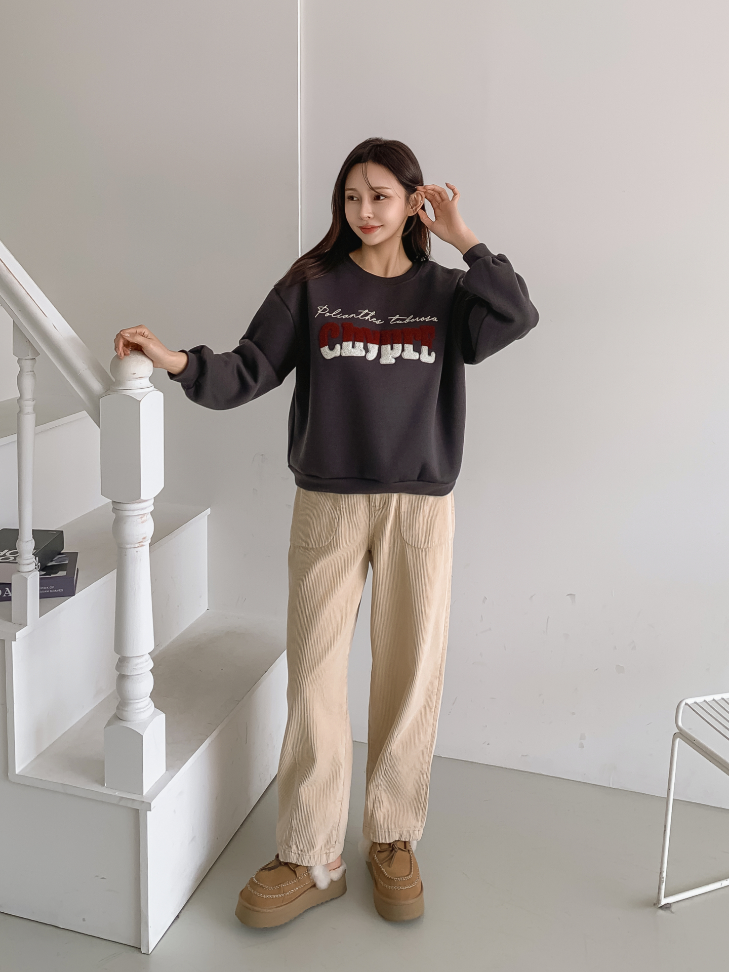 裏起毛ブークレ配色ラウンドネックルーズ長袖スウェット | 詳細画像4