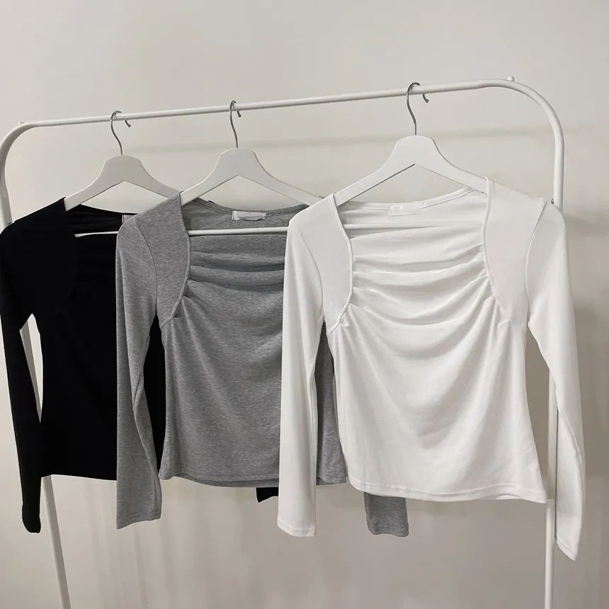 スクエアネック長袖ギャザーTシャツ | mirangmirang | 詳細画像25