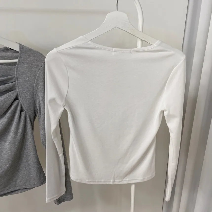 スクエアネック長袖ギャザーTシャツ | mirangmirang | 詳細画像27