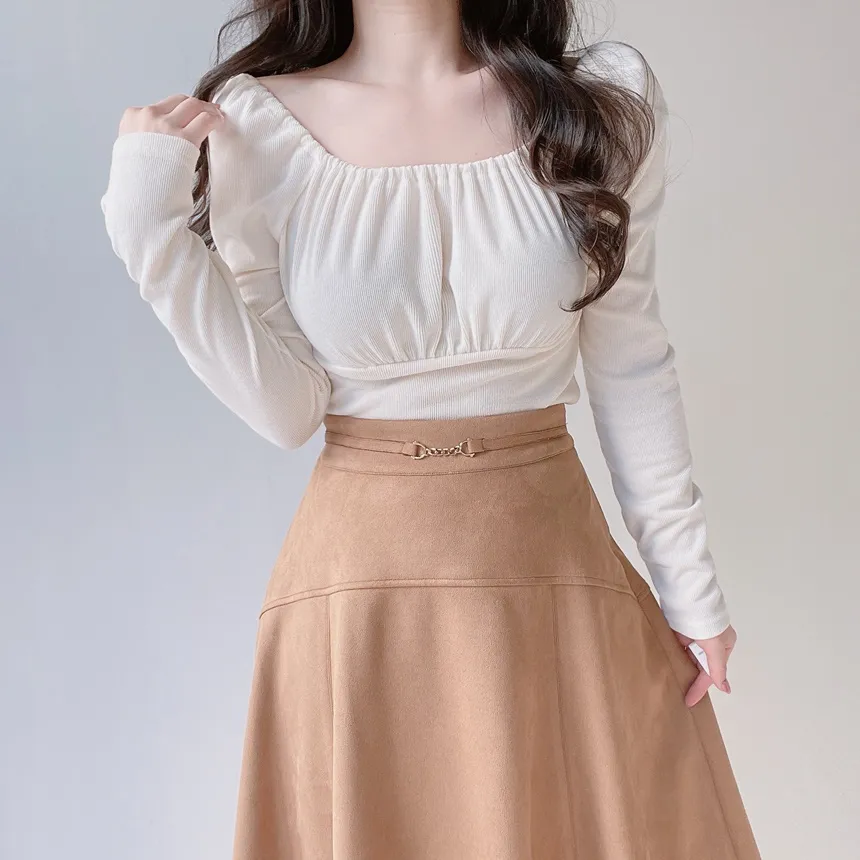 スクエアネックシャーリング長袖無地Tシャツ | mirangmirang | 詳細画像3