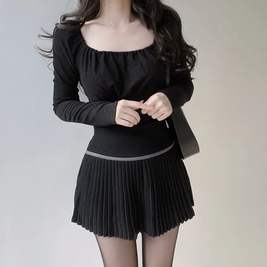 スクエアネックシャーリング長袖無地Tシャツ | mirangmirang | 詳細画像19