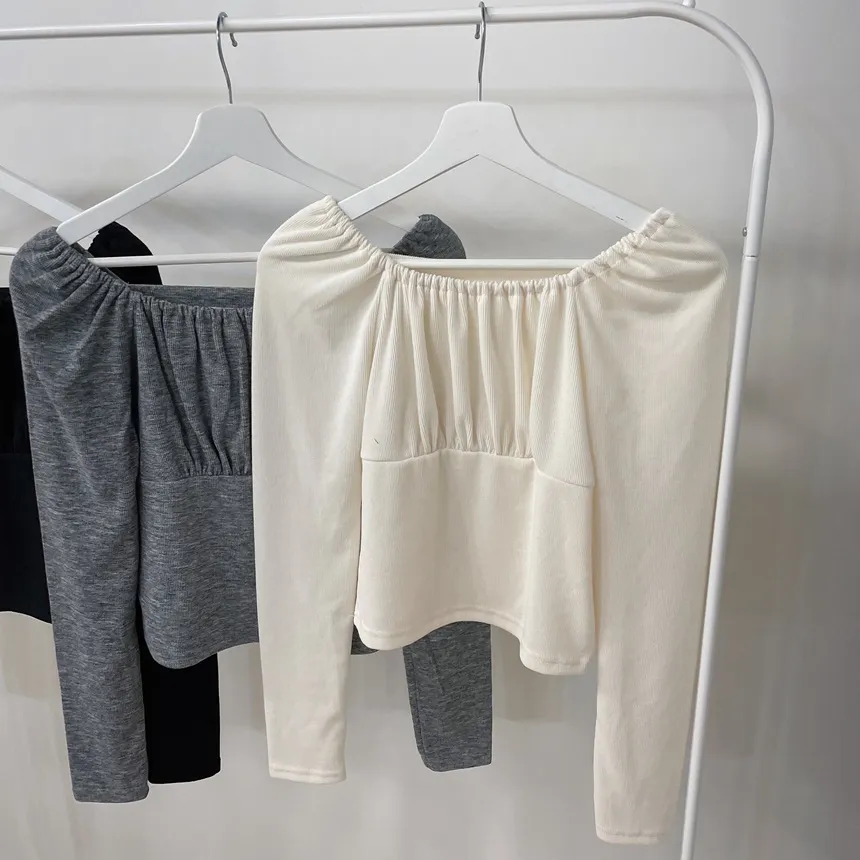 スクエアネックシャーリング長袖無地Tシャツ | mirangmirang | 詳細画像21