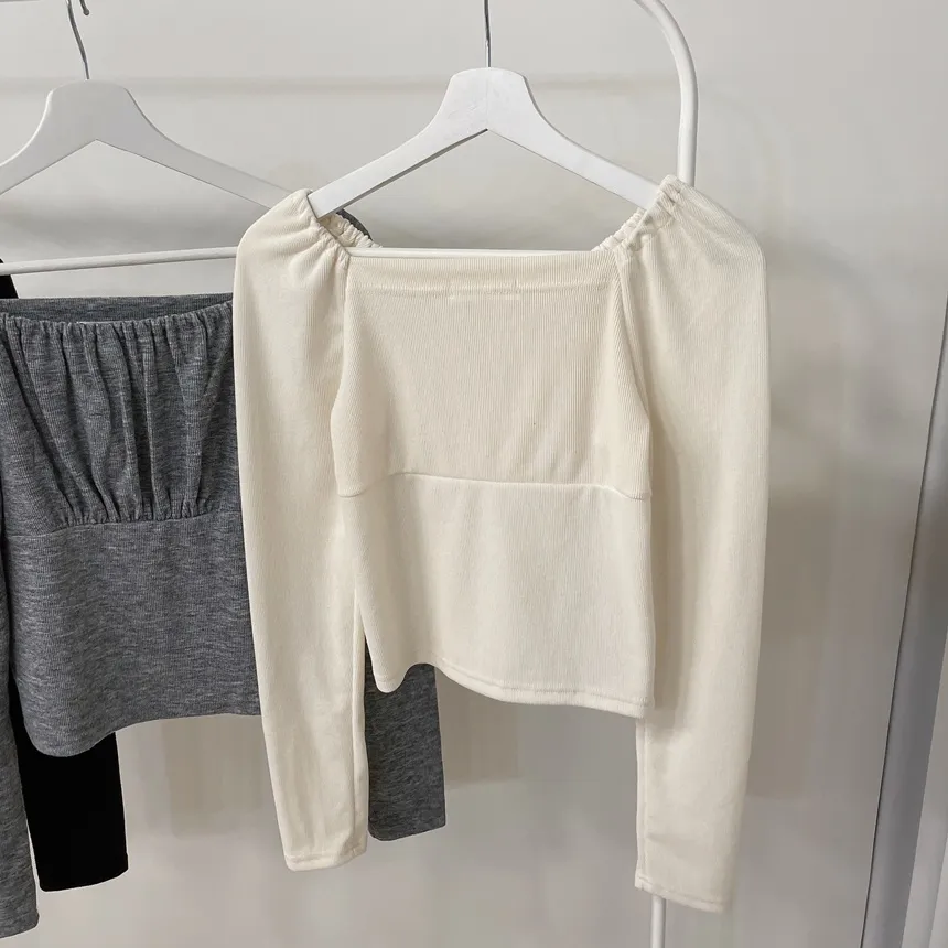 スクエアネックシャーリング長袖無地Tシャツ | mirangmirang | 詳細画像22