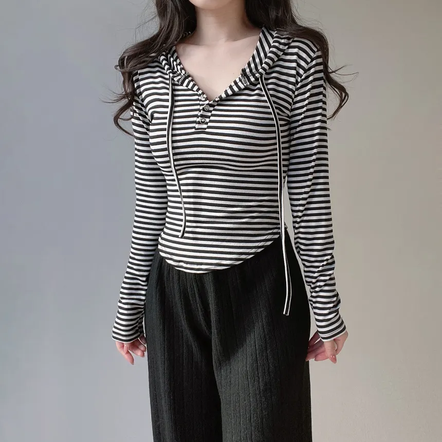 スナップボタンドローストリング長袖ボーダーTシャツ | mirangmirang | 詳細画像4