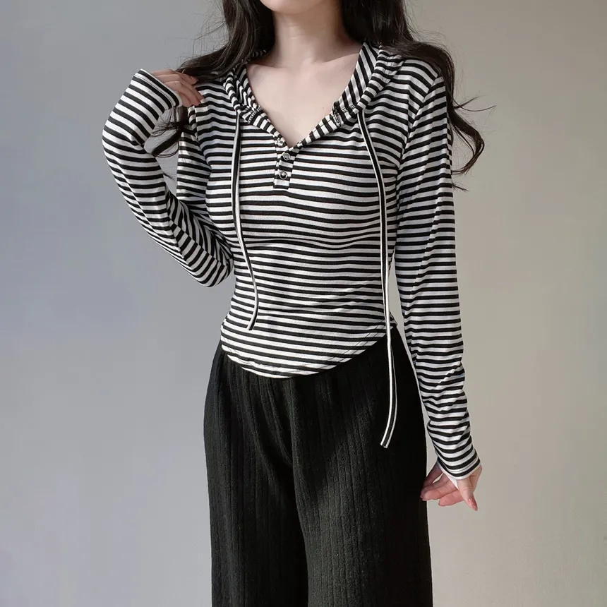 スナップボタンドローストリング長袖ボーダーTシャツ | mirangmirang | 詳細画像6