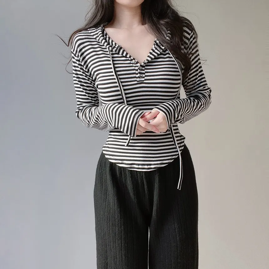 スナップボタンドローストリング長袖ボーダーTシャツ | mirangmirang | 詳細画像7