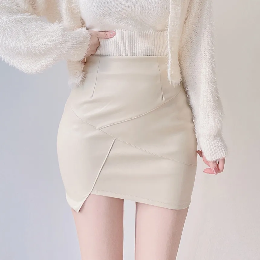 レザー調ハイウエストアンバランスミニスカート | mirangmirang | 詳細画像10