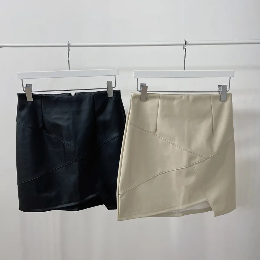 レザー調ハイウエストアンバランスミニスカート | mirangmirang | 詳細画像19