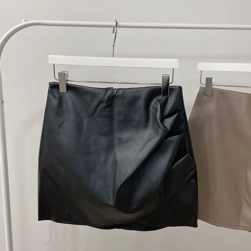 Hラインシャーリングカラースカート | mirangmirang | 詳細画像22