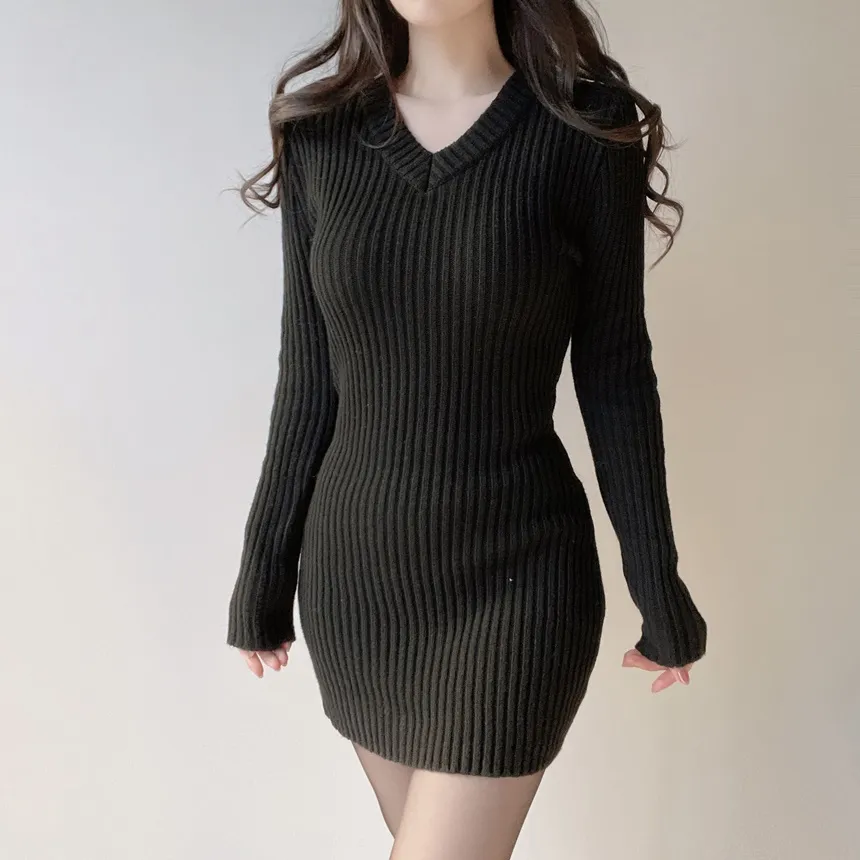 リブVネック長袖Hラインワンピース | mirangmirang | 詳細画像10