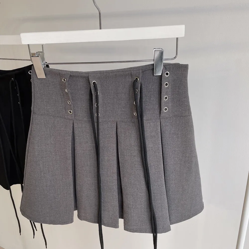 プリーツドローストリングアイレットHラインスカート | mirangmirang | 詳細画像34