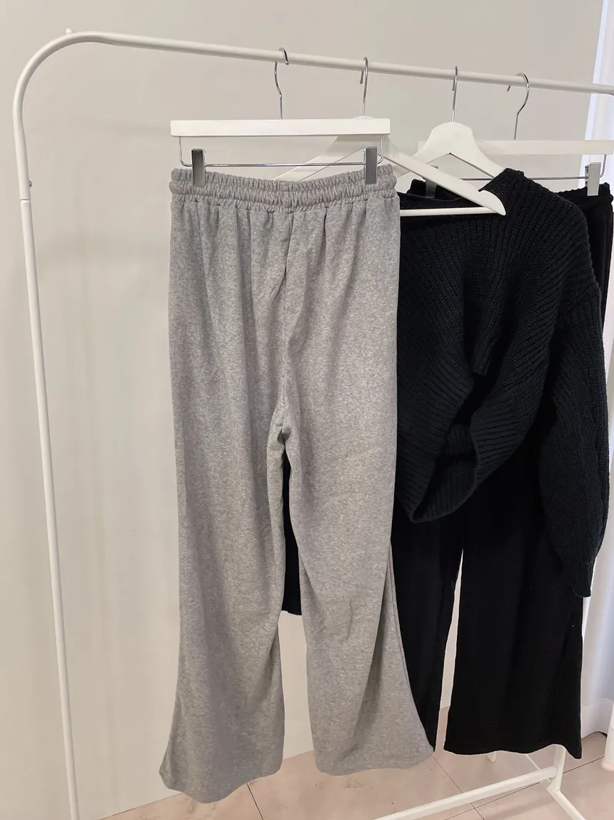 Vネックセーラーカラーラウンドネッククロップドウエストゴムワイド3 SETニットパンツノースリーブ | mirangmirang | 詳細画像24