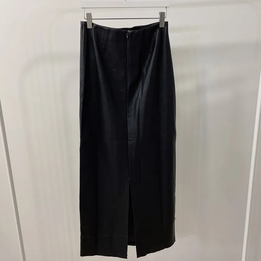 レザー調Hライン(ロング丈)スリットスカート | mirangmirang | 詳細画像18