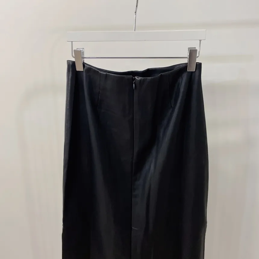 レザー調Hライン(ロング丈)スリットスカート | mirangmirang | 詳細画像19