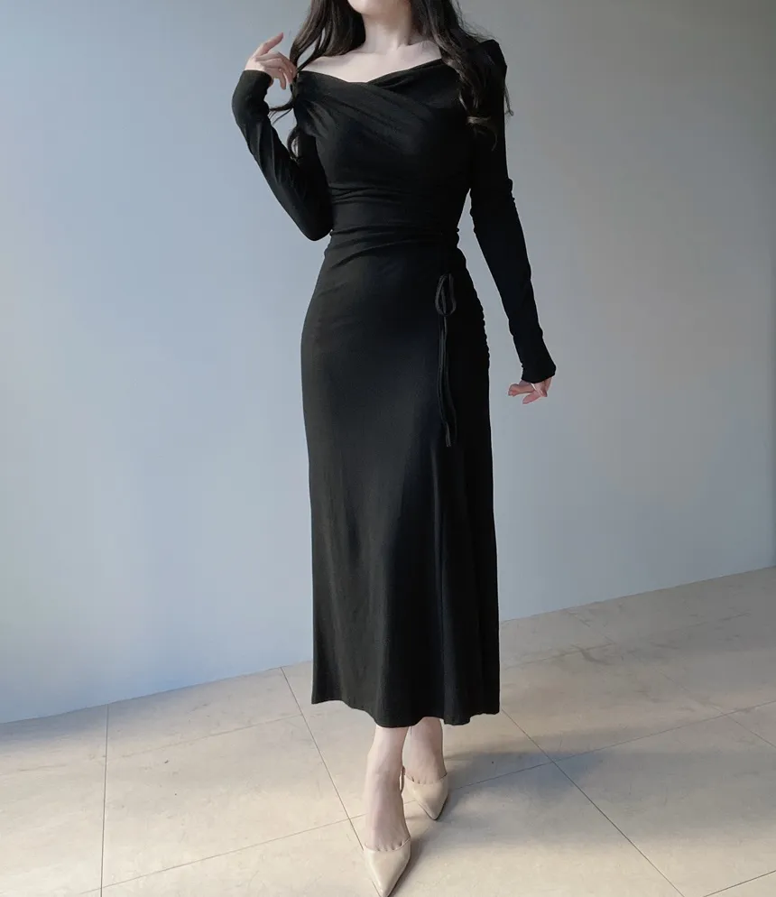 ワンショルダードレープシャーリングドローストリングロングワンピース | mirangmirang | 詳細画像16