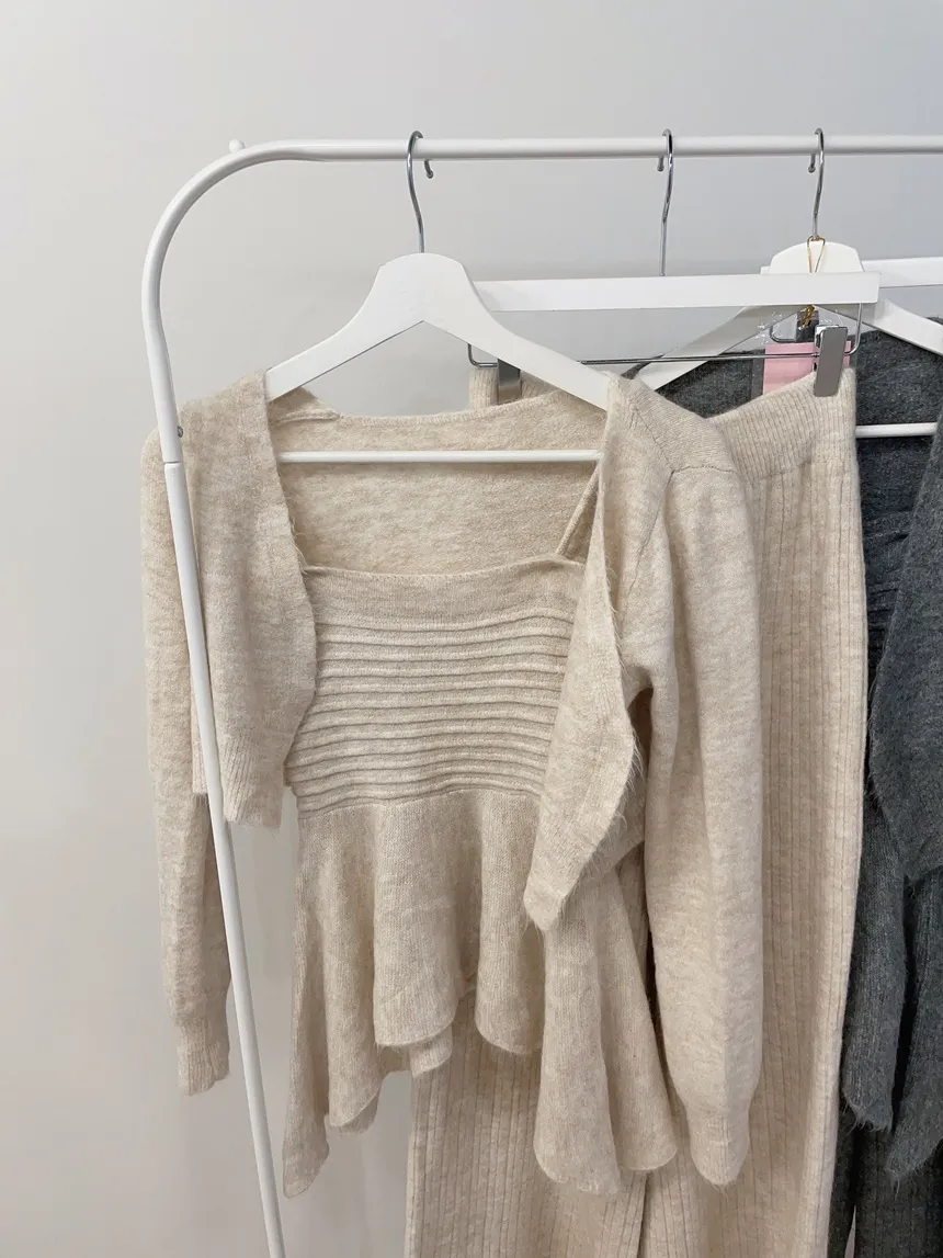 ウール混長袖クロップドフレアウエストゴムワイド3 SETキャミソールカーディガンパンツ | mirangmirang | 詳細画像35