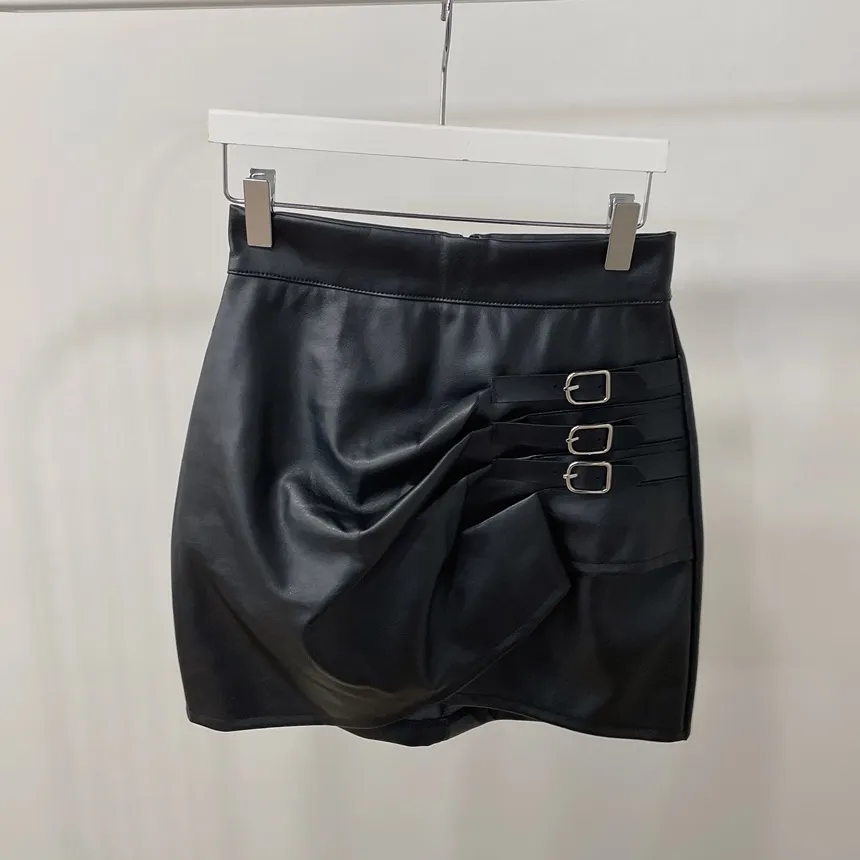 レザー調シャーリングバックルミニスカート | mirangmirang | 詳細画像12