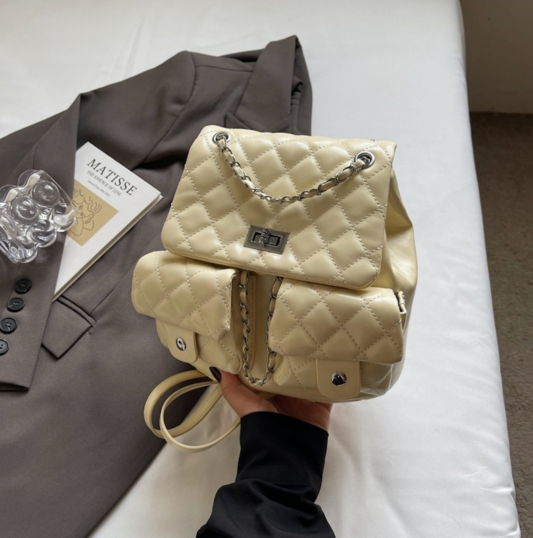 レザー調チェーンポケットカラーバックパック | 詳細画像11