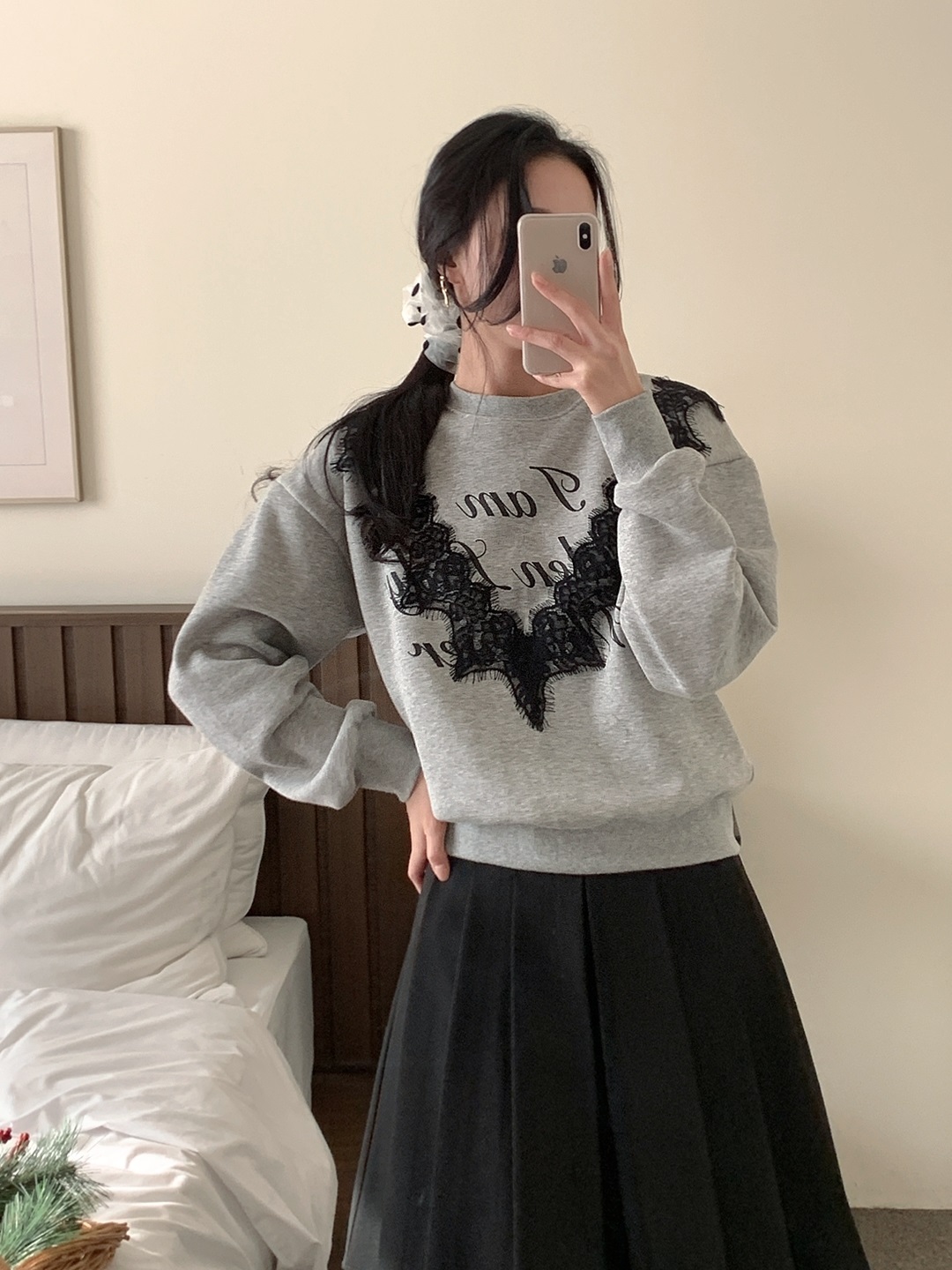 ラウンドネックプリントレーススウェット | 詳細画像11