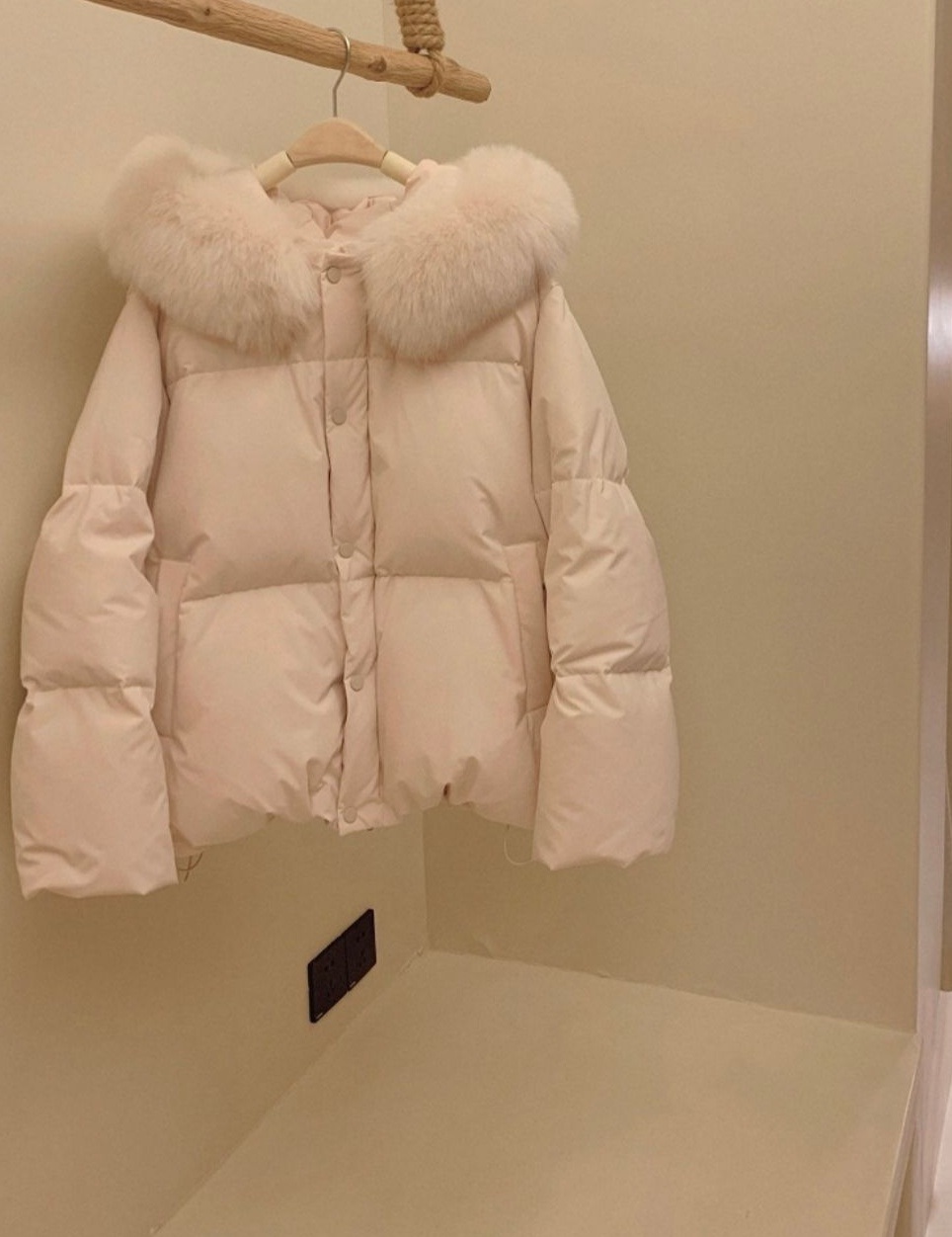 エコファーフードドローストリングオーバーサイズダウンジャケット | 詳細画像4