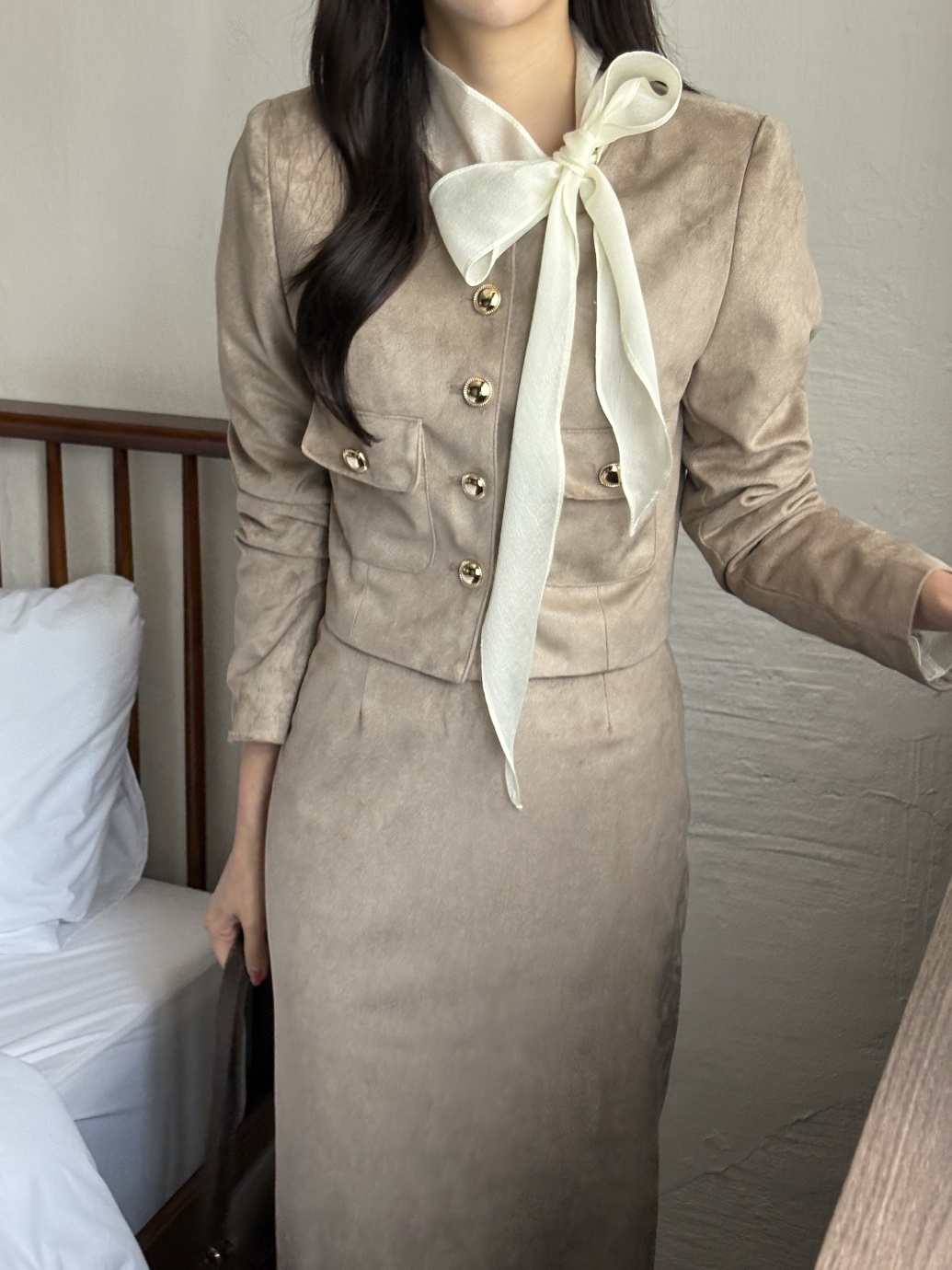 スエード調ラウンドネックポケット肩パッドHライン(ロング丈)セットアップ | 詳細画像6