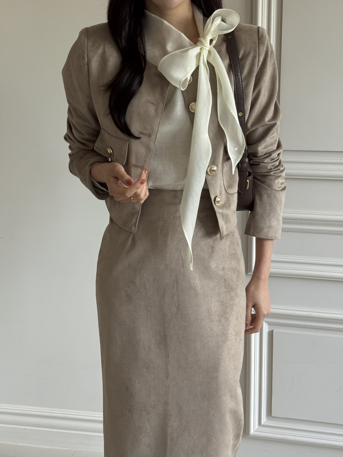 スエード調ラウンドネックポケット肩パッドHライン(ロング丈)セットアップ | 詳細画像8