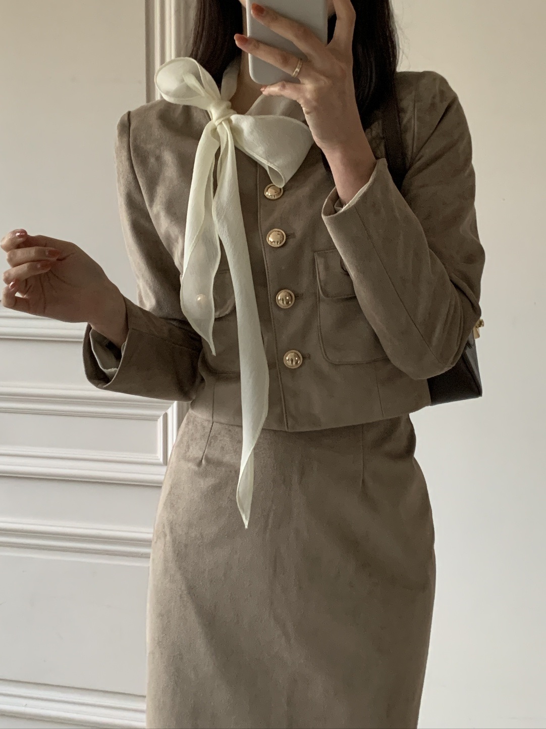 スエード調ラウンドネックポケット肩パッドHライン(ロング丈)セットアップ | 詳細画像11