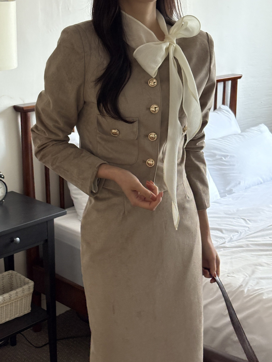 スエード調ラウンドネックポケット肩パッドHライン(ロング丈)セットアップ | 詳細画像17