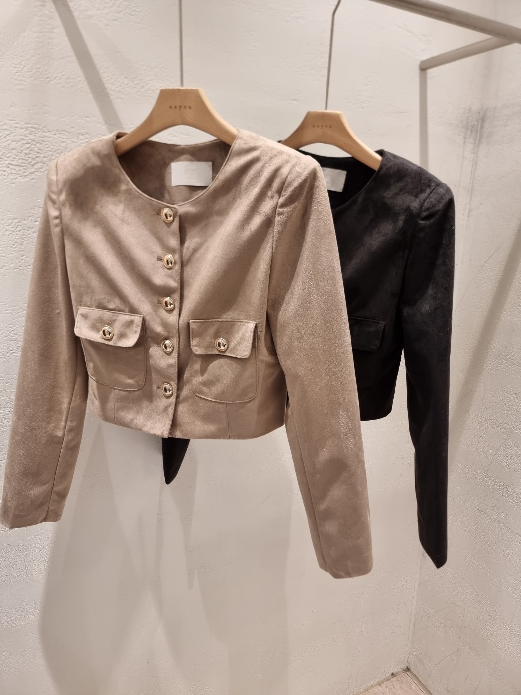 スエード調ラウンドネックポケット肩パッドジャケット | 詳細画像18