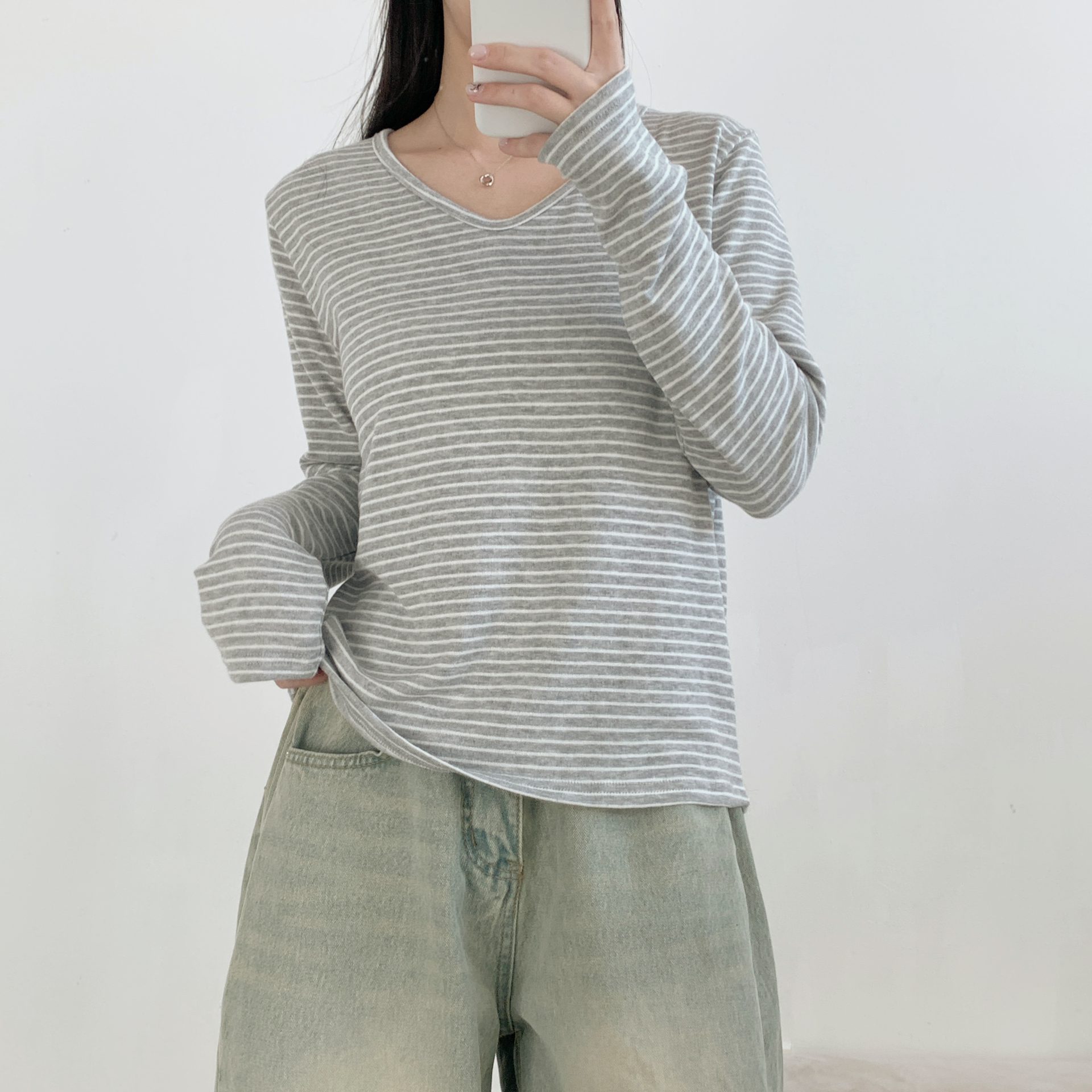 裏起毛VネックルーズボーダーTシャツ | 詳細画像2