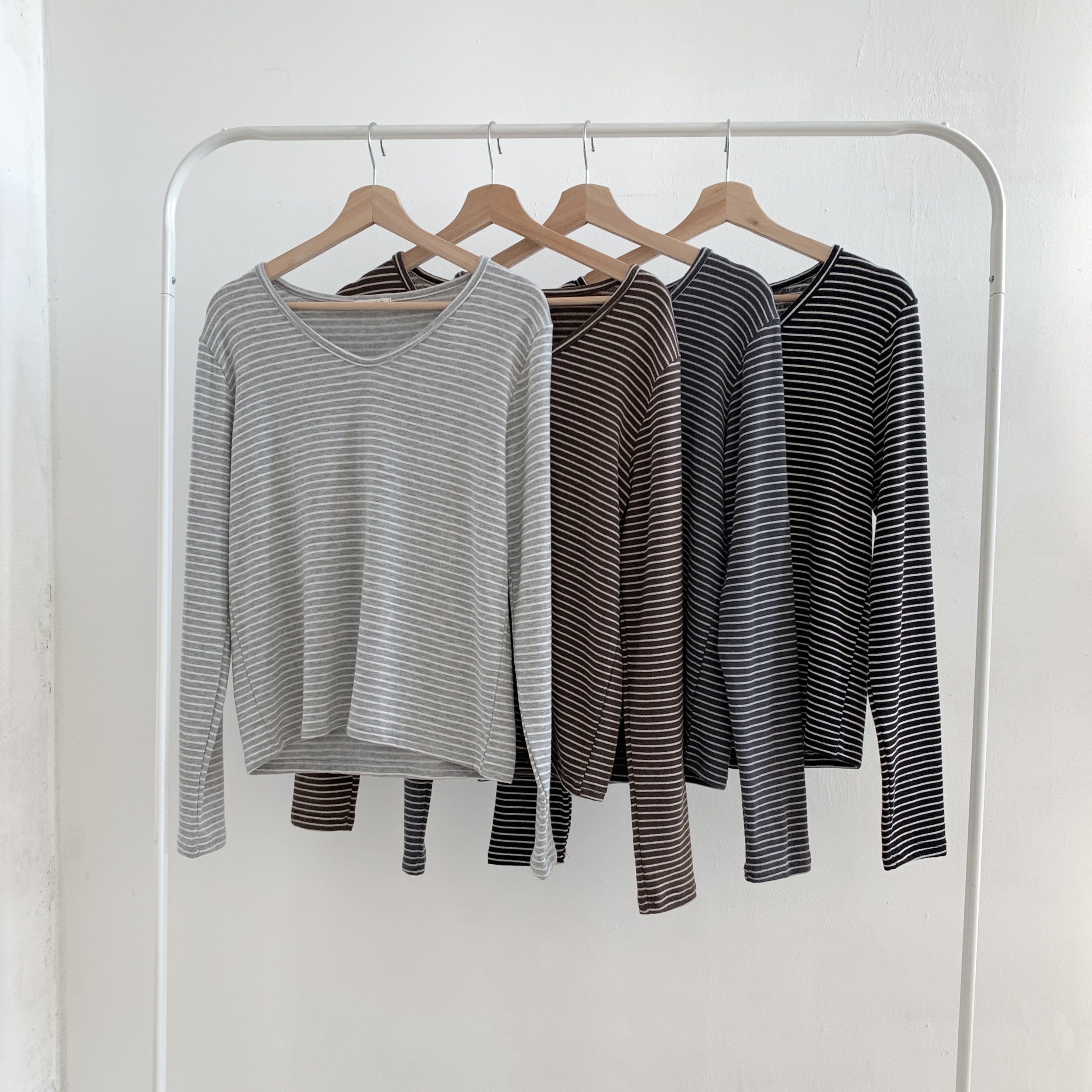 裏起毛VネックルーズボーダーTシャツ | 詳細画像3