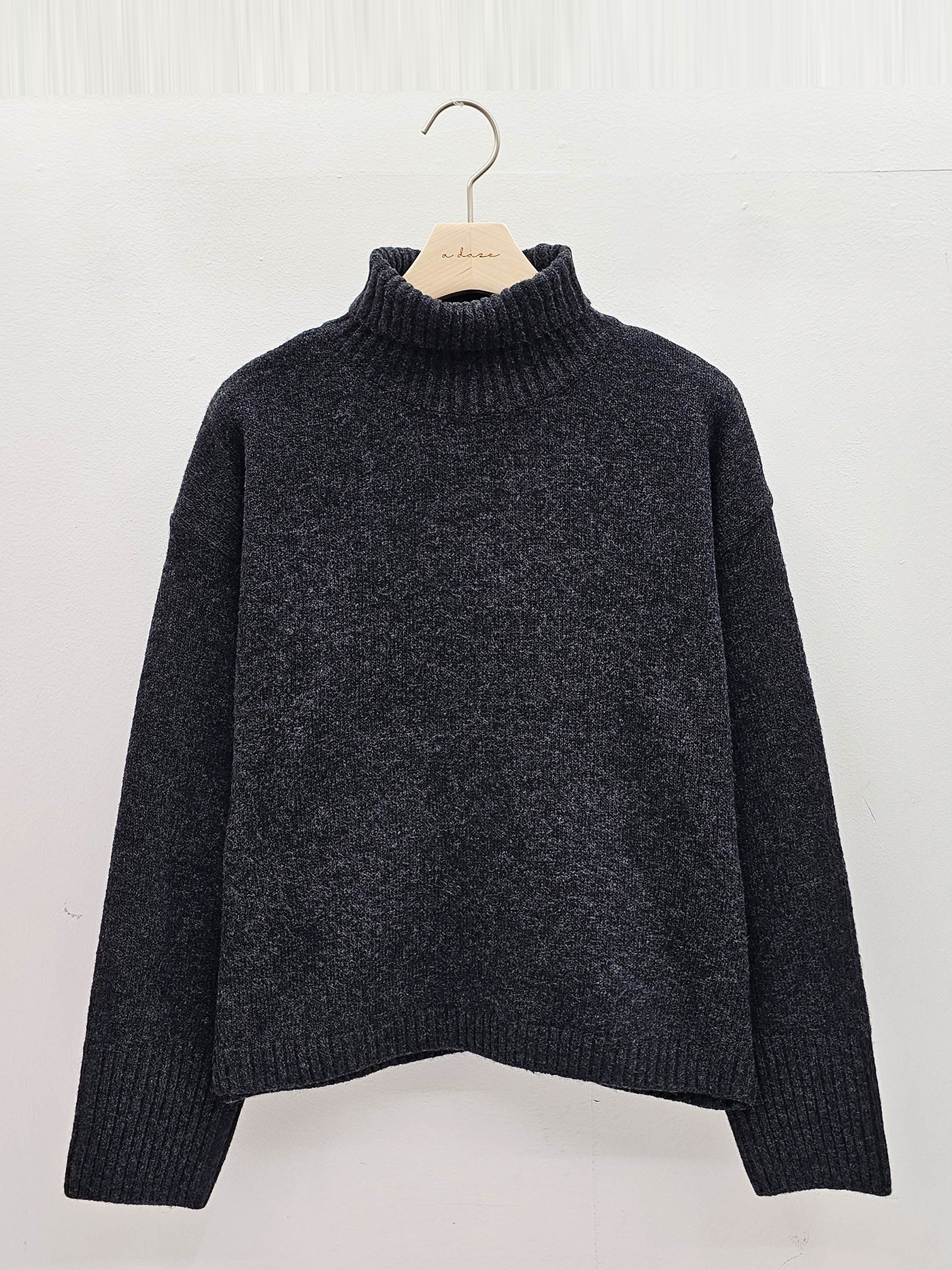 ウール混タートルネックベーシックニット | 詳細画像19