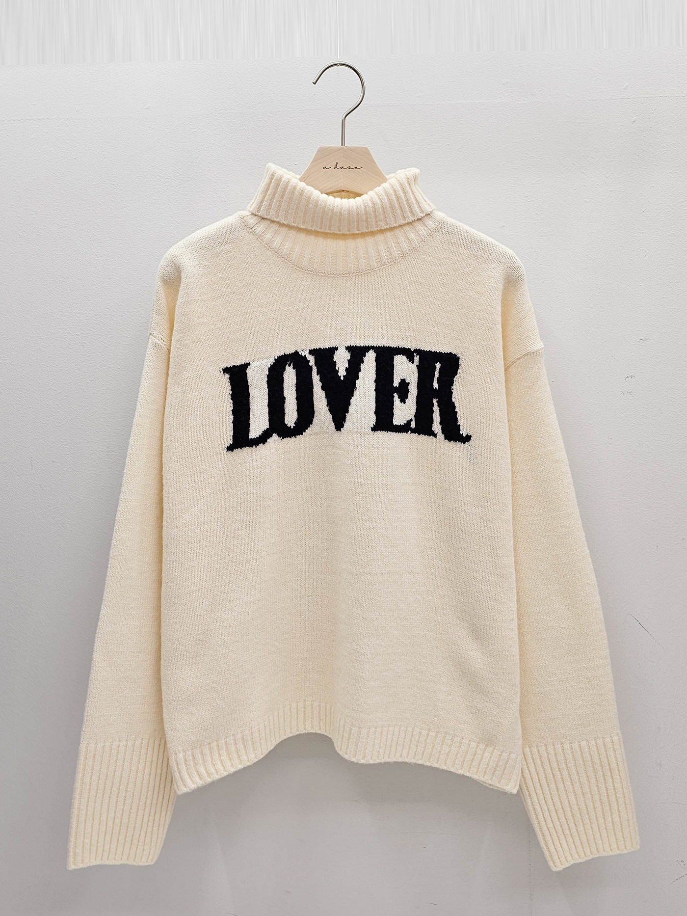 ウール混タートルネックレタリングニット | 詳細画像16