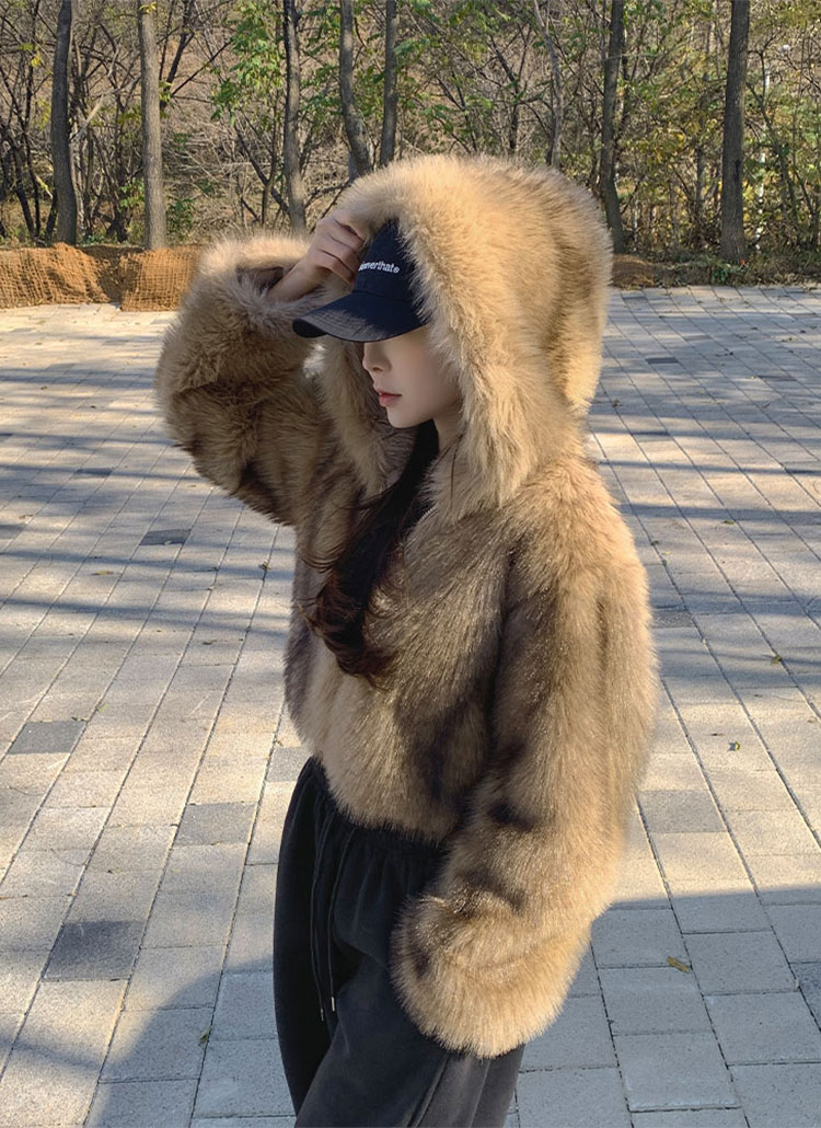 エコファーフードクロップドジャケット | レディースファッション通販