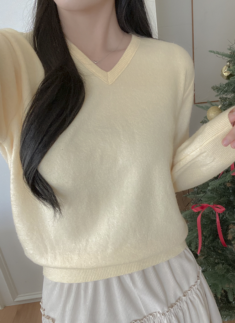 Rota クリーム　ベージュ　Godard 別注 ウール混スリムVネックセミクロップドベーシック | レディース