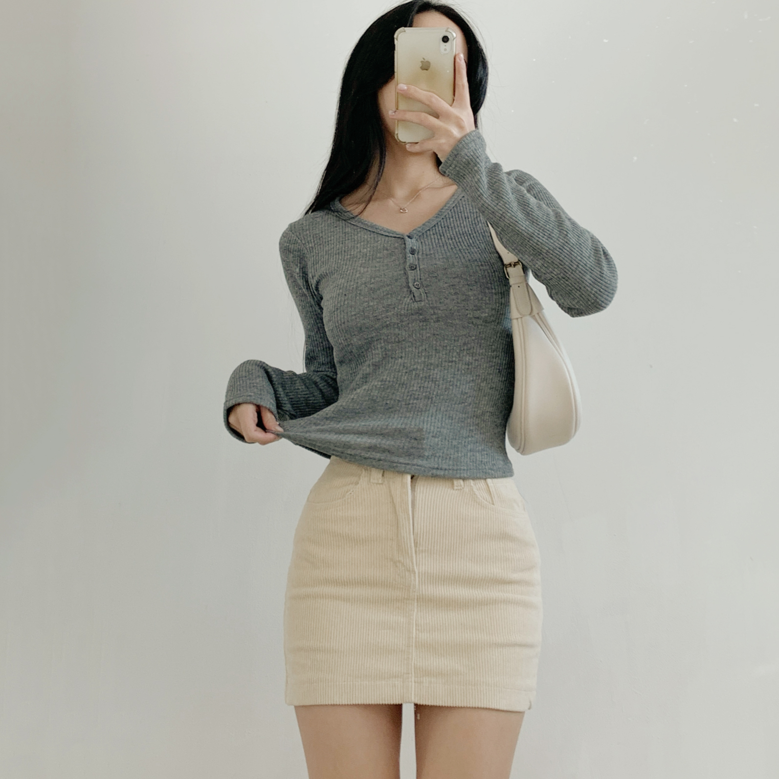 裏起毛ストレッチボタンVネックスリム長袖Tシャツ | 詳細画像10