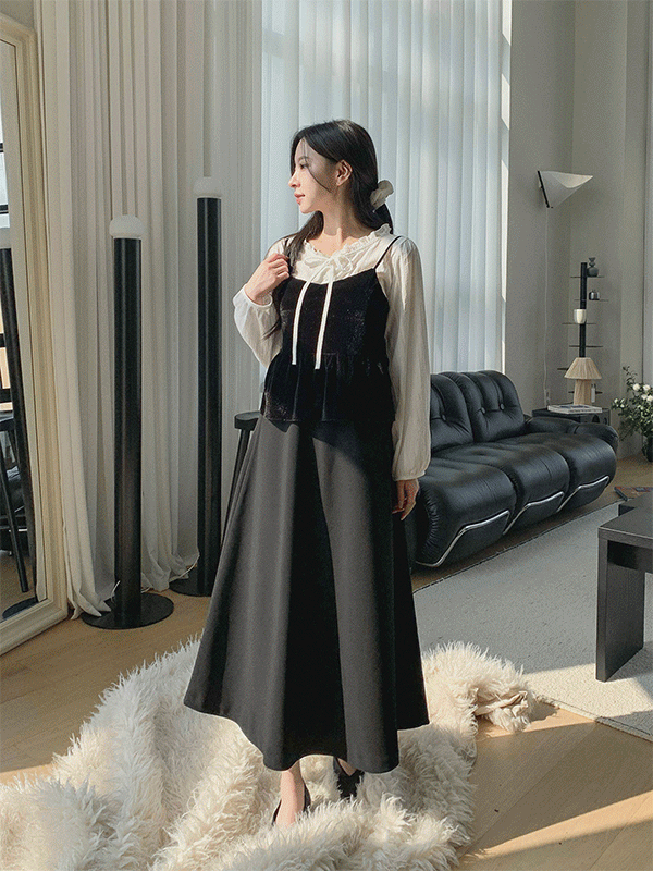 ホームスパン　美品　黒 スカート ゴムウエスト ホームスパン 美品 黒 スカート ゴムウエスト 【公式通販】