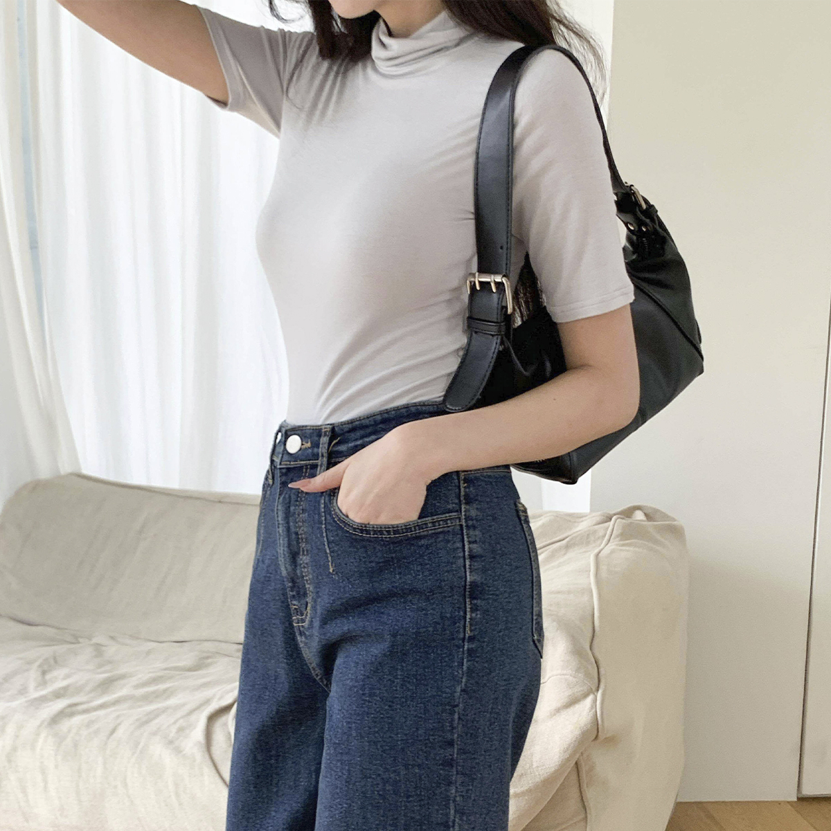 ストレッチ半袖タートルネックスリムギャザーTシャツ | レディース