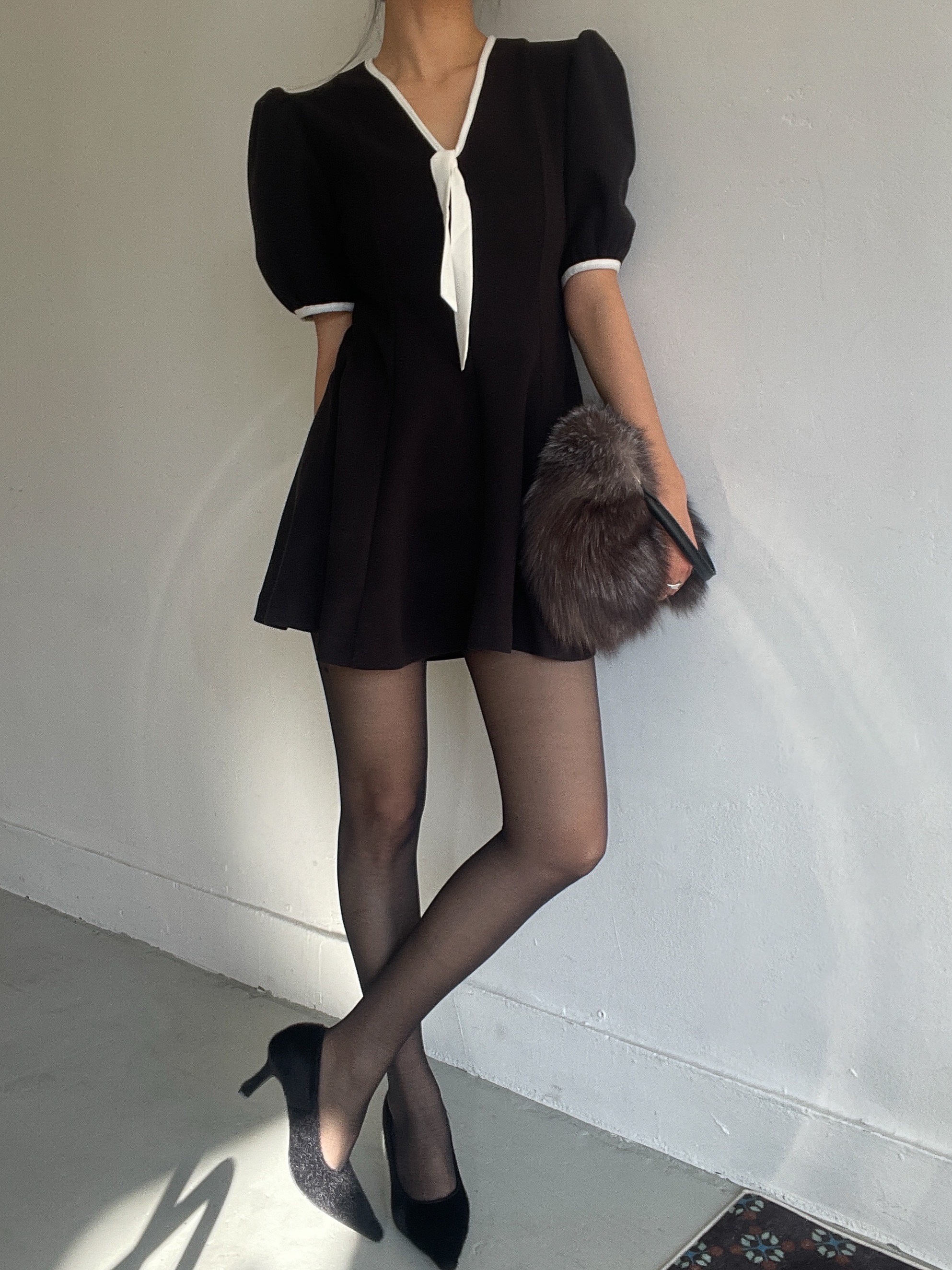 リボンVネックパフスリーブ半袖サイドジップミニ配色ワンピース | 詳細画像17