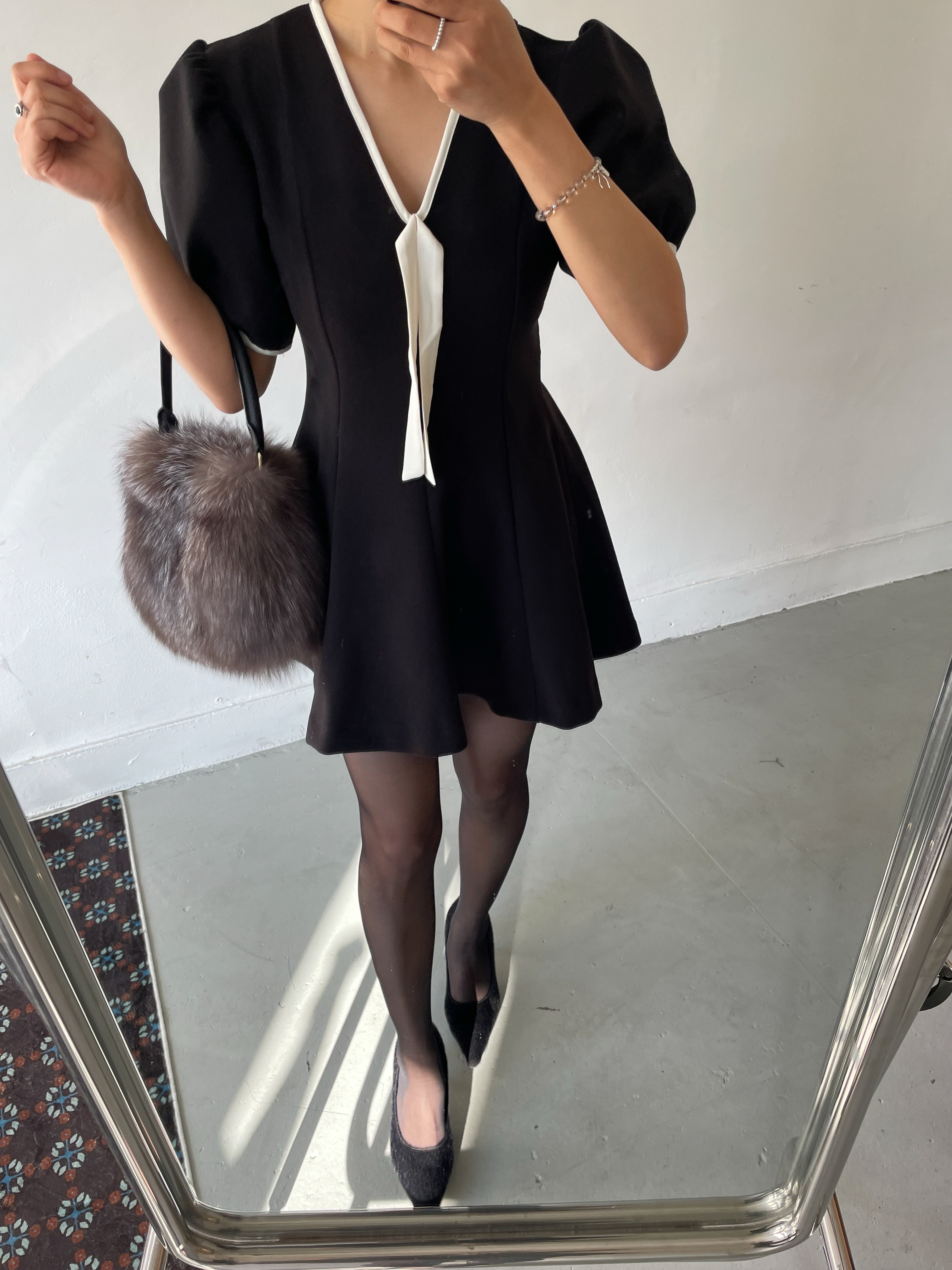 リボンVネックパフスリーブ半袖サイドジップミニ配色ワンピース | 詳細画像19