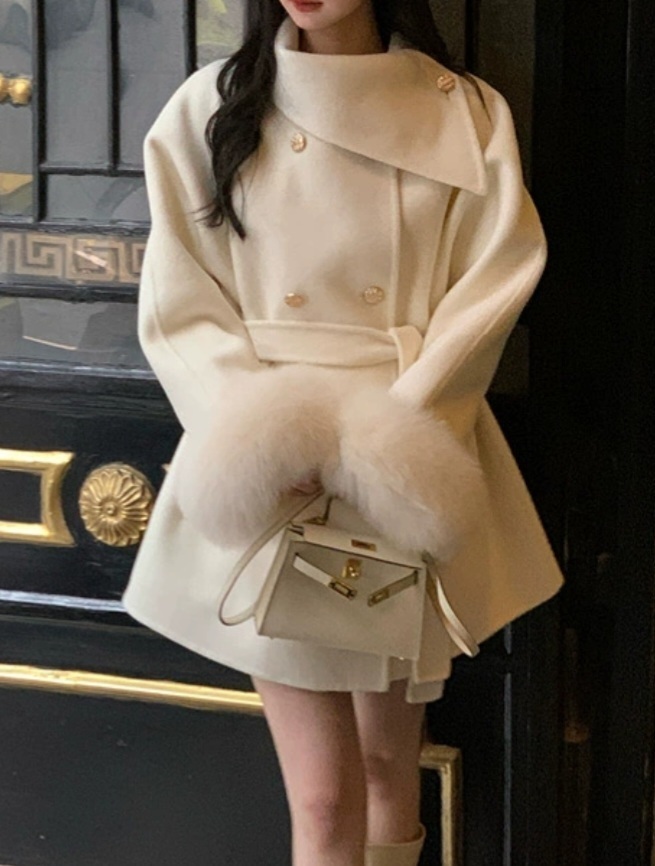 ウール混フォックスファーラグランハーフコートストラップ付 | 詳細画像13