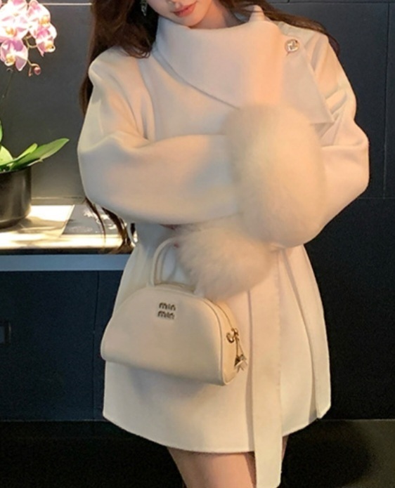 ウール混フォックスファーラグランハーフコートストラップ付 | 詳細画像11